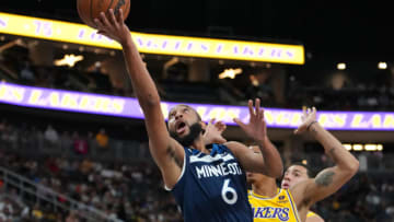 Mandatory Credit: Stephen R. Sylvanie-USA TODAY Sports