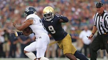 SOUTH BEND, IN - AUGUST 30: Jaylon Smith