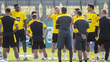 DORTMUND, GERMANY - AUGUST 03: Marius Wolf waves hands during the first training session of Borussia Dortmund after the summer break on August 03, 2020 in Dortmund, Germany. (Photo by Lars Baron/Getty Images)