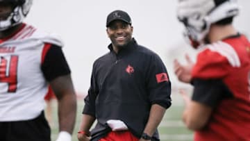 Louisville Cardinals inside linebackers coach Derek Nicholson watches practice at the Trager Center. Louisville Athletics.