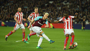 LONDON, ENGLAND - APRIL 16: Marko Arnautovic of West Ham United shoots and misses during the Premier League match between West Ham United and Stoke City at London Stadium on April 16, 2018 in London, England. (Photo by Mike Hewitt/Getty Images)
