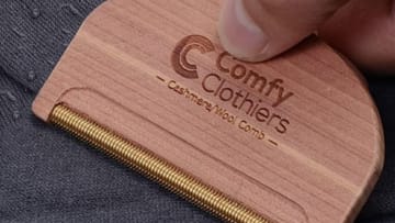 Comfy Clothiers - Multi-Fabric Cedar Wood Sweater Comb - Amazon.com