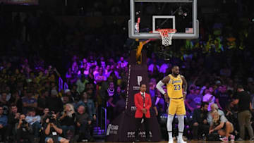 LOS ANGELES, CA - OCTOBER 22: LeBron James #23 of the Los Angeles Lakers waits during a timeout trailing 143-142 in overtime to the San Antonio Spurs at Staples Center on October 22, 2018 in Los Angeles, California. (Photo by Harry How/Getty Images)