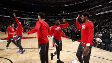 CHICAGO, IL - FEBRUARY 6: Zion Williamson #1 of the New Orleans Pelicans high fives teammates Copyright 2020 NBAE (Photo by Jeff Haynes/NBAE via Getty Images)