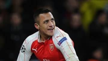 LONDON, ENGLAND - FEBRUARY 23: Alexis Sanchez of Arsenal during the match between Arsenal and Barcelona the UEFA Champions League Round of 16, 1st leg match between Arsenal and Barcelona on February 23, 2016 in London, United Kingdom. (Photo by David Price/Arsenal FC via Getty Images)