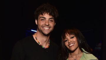 LAS VEGAS, NEVADA - APRIL 26: (L-R) Noah Centineo and Quintessa Swindell attend CinemaCon 2022 - Warner Bros. Pictures “The Big Picture” Presentation at The Colosseum at Caesars Palace during CinemaCon, the official convention of the National Association of Theatre Owners, on April 26, 2022 in Las Vegas, Nevada. (Photo by Alberto E. Rodriguez/Getty Images for CinemaCon)