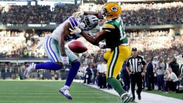 ARLINGTON, TX - OCTOBER 08: Jourdan Lewis #27 of the Dallas Cowboys breaks up a pass intended for Davante Adams #17 of the Green Bay Packers in the fourth quarter at AT&T Stadium on October 8, 2017 in Arlington, Texas. (Photo by Tom Pennington/Getty Images)