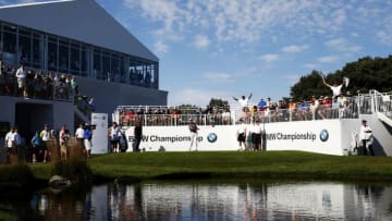 LAKE FOREST, IL - SEPTEMBER 20: Jason Day of Australia plays his shot from the tenth tee during the Final Round of the BMW Championship at Conway Farms Golf Club on September 20, 2015 in Lake Forest, Illinois. (Photo by Jamie Squire/Getty Images)