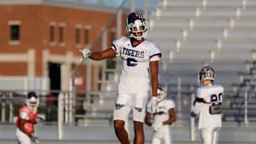 Pickerington Central sophomore defensive back Sonny Styles practices Wednesday in preparation for the state semifinal matchup against Mentor.Football A Family Sport For Styles