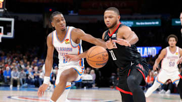 OKC Thunder guard Shai Gilgeous-Alexander (2) and Houston Rockets guard Eric Gordon: Alonzo Adams-USA TODAY Sports