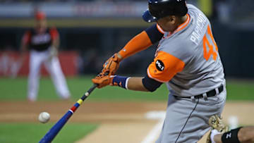 CHICAGO, IL - AUGUST 25: Victor Martinez (Photo by Jonathan Daniel/Getty Images)