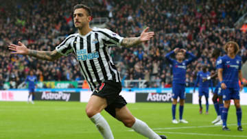 NEWCASTLE UPON TYNE, ENGLAND - AUGUST 26: Joselu of Newcastle United celebrates after scoring his team's first goal during the Premier League match between Newcastle United and Chelsea FC at St. James Park on August 26, 2018 in Newcastle upon Tyne, United Kingdom. (Photo by Alex Livesey/Getty Images)