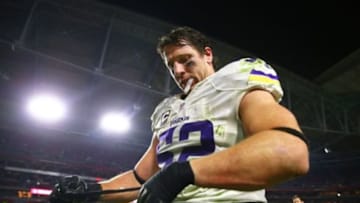 Dec 10, 2015; Glendale, AZ, USA; Minnesota Vikings linebacker Chad Greenway reacts as he walks off the field following the game against the Arizona Cardinals at University of Phoenix Stadium. The Cardinals defeated the Vikings 23-20. Mandatory Credit: Mark J. Rebilas-USA TODAY Sports