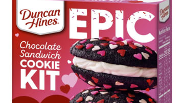 NEW Duncan Hines Valentine’s-Themed Cookie Kit. Image courtesy Duncan Hines