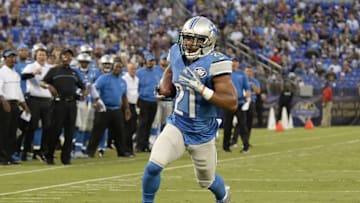 Aug 27, 2016; Baltimore, MD, USA; Detroit Lions running back Ameer Abdullah (21) runs during the first half against the Baltimore Ravens at M&T Bank Stadium. Mandatory Credit: Tommy Gilligan-USA TODAY Sports