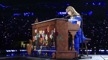 SAO PAULO, BRAZIL - NOVEMBER 24: (EDITORIAL USE ONLY. NO BOOK COVERS.) Taylor Swift performs onstage during "Taylor Swift | The Eras Tour" at Allianz Parque on November 24, 2023 in Sao Paulo, Brazil. (Photo by Buda Mendes/TAS23/Getty Images for TAS Rights Management)