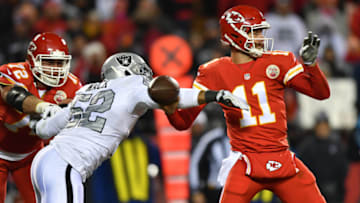 KANSAS CITY, MO - DECEMBER 8: Defensive end Khalil Mack