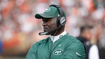 CLEVELAND, OH - OCTOBER 08: Head coach Todd Bowles of the New York Jets (Photo by Joe Robbins/Getty Images)