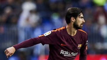 MALAGA, SPAIN - MARCH 10: Andre Gomes of FC Barcelona controls the ball during the La Liga match between Malaga and Barcelona at Estadio La Rosaleda on March 10, 2018 in Malaga, Spain. (Photo by Aitor Alcalde/Getty Images)