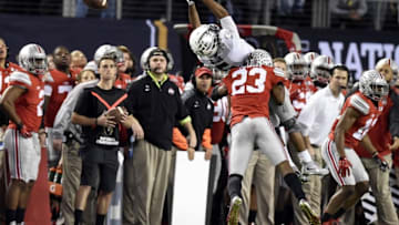 Jan 12, 2015; Arlington, TX, USA; Oregon Ducks wide receiver Charles Nelson (6) can