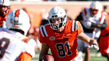 Cincinnati Bearcats tight end Josh Whyle runs play during 2023 Resse's Senior Bowl at Hancock Whitney Stadium. Getty Images.