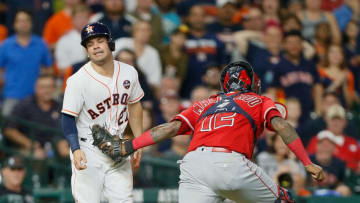 HOUSTON, TX - SEPTEMBER 24: Jose Altuve