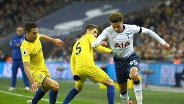 LONDON, ENGLAND - NOVEMBER 24: Dele Alli of Tottenham Hotspur is challenged by Jorginho of Chelsea during the Premier League match between Tottenham Hotspur and Chelsea FC at Tottenham Hotspur Stadium on November 24, 2018 in London, United Kingdom. (Photo by Mike Hewitt/Getty Images)
