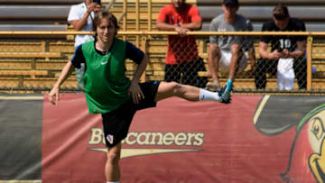 11300 NE 2ND AVE, MIAMI SHORES, FL 33161, MIAMI, FLORIDA, UNITED STATES - 2018/03/21: Luka Modric looks very well and happy in the training in the city of Miami where he will play a friendly against Peru, they have a good feeling of the match against the national team of South America who were 32 years old without reaching a world cup.The Croatia national football team will play a friendly match against Peru on Friday at 23 March at the Hard Rock Cafe Stadium in the city of Miami. (Photo by Fernando Oduber/SOPA Images/LightRocket via Getty Images)