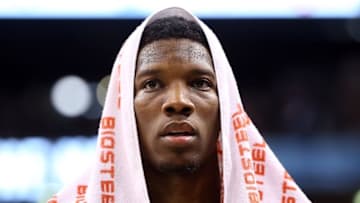 Nov 29, 2015; Toronto, Ontario, CAN; Phoenix Suns point guard Eric Bledsoe (2) during a break in the action of their game against the Toronto Raptors at Air Canada Centre. The Suns beat the Raptors 107-102. Mandatory Credit: Tom Szczerbowski-USA TODAY Sports