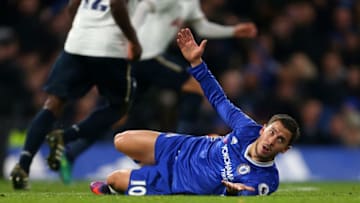 LONDON, ENGLAND - NOVEMBER 26: Eden Hazard of Chelsea during the Premier League match between Chelsea and Tottenham Hotspur at Stamford Bridge on November 26, 2016 in London, England. (Photo by Catherine Ivill - AMA/Getty Images)