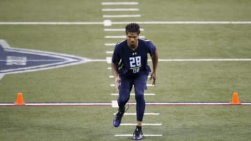 INDIANAPOLIS, IN - MARCH 06: Defensive back Sidney Jones of Washington participates in a drill during day six of the NFL Combine at Lucas Oil Stadium on March 6, 2017 in Indianapolis, Indiana. (Photo by Joe Robbins/Getty Images)