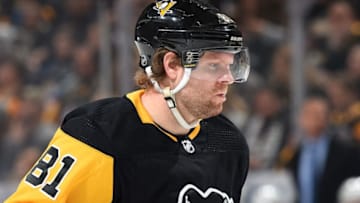 PITTSBURGH, PA - DECEMBER 27: Phil Kessel