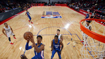 LAS VEGAS, NV - JULY 11: Shai Gilgeous-Alexander #2 of the LA Clippers goes to the basket Washington Wizards during the 2018 Las Vegas Summer League on July 11, 2018 at the Cox Pavilion in Las Vegas, Nevada. NOTE TO USER: User expressly acknowledges and agrees that, by downloading and/or using this photograph, user is consenting to the terms and conditions of the Getty Images License Agreement. Mandatory Copyright Notice: Copyright 2018 NBAE (Photo by David Dow/NBAE via Getty Images)
