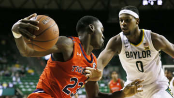 Pundits believe Auburn basketball must replicate last year's champion Baylor by losing in the regular season. Mandatory Credit: Raymond Carlin III-USA TODAY Sports