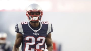 Jan 16, 2016; Foxborough, MA, USA; New England Patriots cornerback Justin Coleman (22) runs onto the field during player introductions prior to the AFC Divisional round playoff game against the Kansas City Chiefs at Gillette Stadium. Mandatory Credit: Stew Milne-USA TODAY Sports