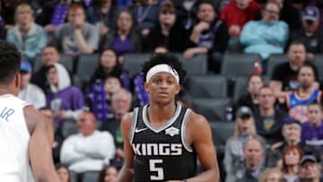 SACRAMENTO, CA - MARCH 4: De'Aaron Fox #5 of the Sacramento Kings brings the ball up the court against the New York Knicks on March 4, 2019 at Golden 1 Center in Sacramento, California. NOTE TO USER: User expressly acknowledges and agrees that, by downloading and or using this photograph, User is consenting to the terms and conditions of the Getty Images Agreement. Mandatory Copyright Notice: Copyright 2019 NBAE (Photo by Rocky Widner/NBAE via Getty Images)