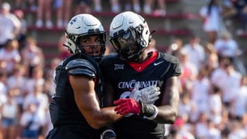Cincinnati Bearcats senior linebacker Daniel Grzesiak against Eastern Kentucky Colonels at Nippert Stadium.