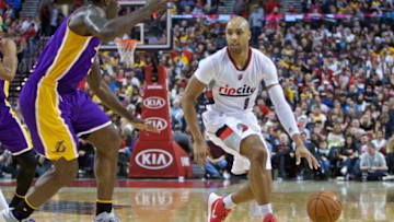 Jan 23, 2016; Portland, OR, USA; Portland Trail Blazers guard Gerald Henderson (9) dribbles the ball against the Los Angeles Lakers during the fourth quarter at the Moda Center. Mandatory Credit: Craig Mitchelldyer-USA TODAY Sports