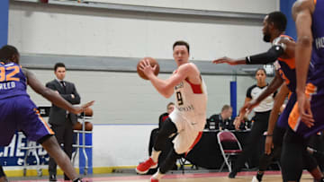 MISSISSAUGA, ON, CANADA - JANUARY 10: Josh Magette
