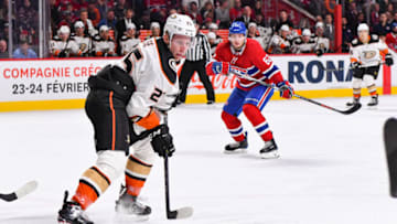 MONTREAL, QC - FEBRUARY 03: Anaheim Ducks Right Wing Ondrej Kase (25) gets a pass during the Anaheim Ducks versus the Montreal Canadiens game on February 3, 2018, at Bell Centre in Montreal, QC (Photo by David Kirouac/Icon Sportswire via Getty Images)