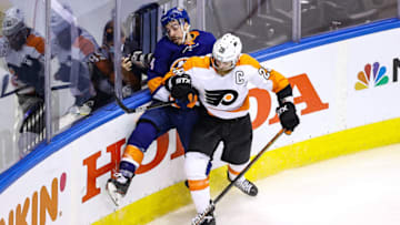 Jean-Gabriel Pageau, New York Islanders and Claude Giroux, Philadelphia Flyers (Photo by Elsa/Getty Images)