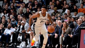 SAN ANTONIO, TX - OCTOBER 17: Rudy Gay #22 of the San Antonio Spurs handles the ball against the Minnesota Timberwolves during a game on October 17, 2018 at the AT&T Center in San Antonio, Texas. NOTE TO USER: User expressly acknowledges and agrees that, by downloading and or using this photograph, user is consenting to the terms and conditions of the Getty Images License Agreement. Mandatory Copyright Notice: Copyright 2018 NBAE (Photos by Mark Sobhani/NBAE via Getty Images)