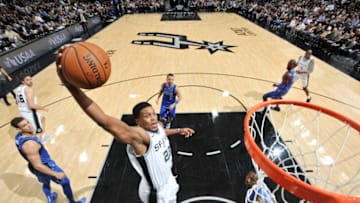 SAN ANTONIO, TX - OCTOBER 29: Rudy Gay #22 of the San Antonio Spurs dunks the ball against the Dallas Mavericks on October 29, 2018 at the AT&T Center in San Antonio, Texas. NOTE TO USER: User expressly acknowledges and agrees that, by downloading and or using this photograph, user is consenting to the terms and conditions of the Getty Images License Agreement. Mandatory Copyright Notice: Copyright 2018 NBAE (Photos by Mark Sobhani/NBAE via Getty Images)