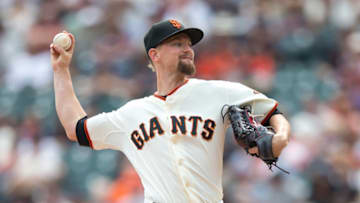 SAN FRANCISCO, CA - SEPTEMBER 13: Mike Leake #13 of the San Francisco Giants pitches against the San Diego Padres during the first inning at AT&T Park on September 13, 2015 in San Francisco, California. (Photo by Jason O. Watson/Getty Images)