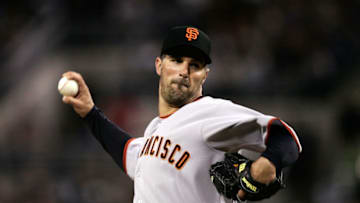 SAN DIEGO - APRIL 10: Starting pitcher Matt Morris #22 of the San Francisco Giants throws from the mound against the San Diego Padres on April 10, 2007 at Petco Park in San Diego, California. (Photo by Donald Miralle/Getty Images)