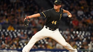 PITTSBURGH, PA - JUNE 09: Tony Watson #44 of the Pittsburgh Pirates delivers a pitch in the ninth inning during the game against the Miami Marlins at PNC Park on June 9, 2017 in Pittsburgh, Pennsylvania. (Photo by Justin Berl/Getty Images)
