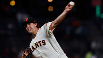 SAN FRANCISCO, CA - SEPTEMBER 24: Derek Holland #45 of the San Francisco Giants pitches against the San Diego Padres during the first inning at AT&T Park on September 24, 2018 in San Francisco, California. (Photo by Jason O. Watson/Getty Images)