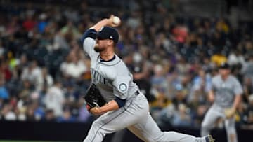 SAN DIEGO, CA - AUGUST 28: Shawn Armstrong #37 of the Seattle Mariners pitches during the eighth inning of a baseball game against the San Diego Padres at PETCO Park on August 28, 2018 in San Diego, California. (Photo by Denis Poroy/Getty Images)