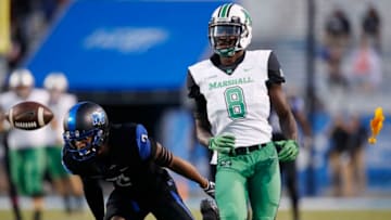 MURFREESBORO, TN - OCTOBER 20: Tyre Brady #8 of the Marshall Thundering Herd draws a pass interference penalty from Charvarius Ward #2 of the Middle Tennessee Blue Raiders in the first quarter of a game at Floyd Stadium on October 20, 2017 in Murfreesboro, Tennessee. (Photo by Joe Robbins/Getty Images)