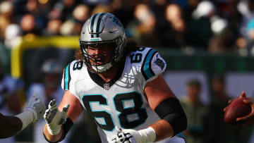 EAST RUTHERFORD, NJ - NOVEMBER 26: Andrew Norwell